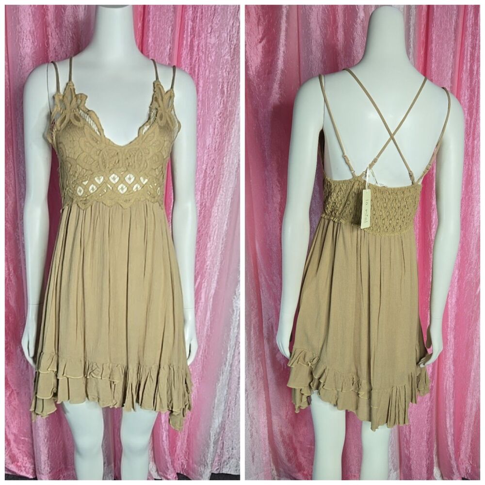 La Miel Khaki Boho Crochet Ruffle Mini Dress Size Medium Juniors